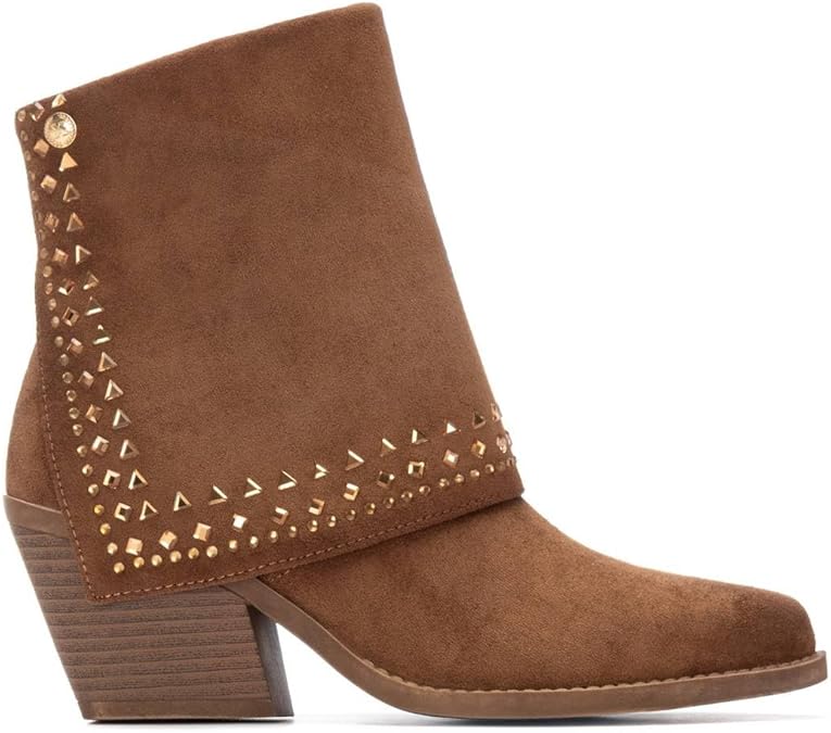 Pisando Fuerte: Los Tipos de Calzados que Definen el Otoño 2025 6 Pisando Fuerte: Los Tipos de Calzados que Definen el Otoño 2025 6